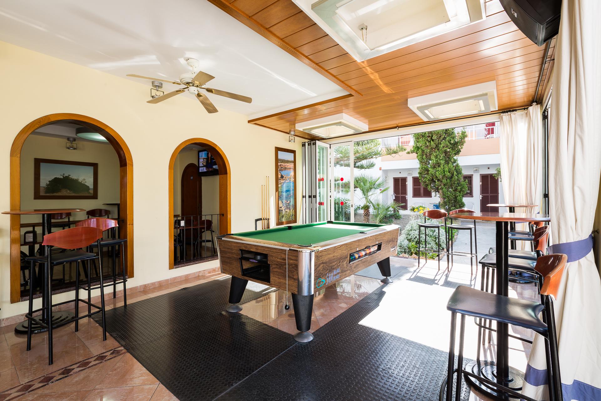 Apartamentos Zodiac Sant Antoni de Portmany Zewnętrze zdjęcie