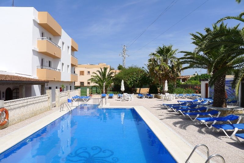 Apartamentos Zodiac Sant Antoni de Portmany Zewnętrze zdjęcie